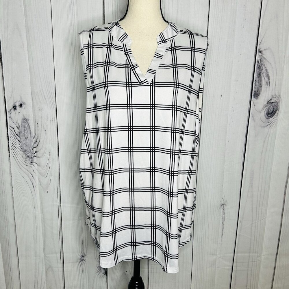 Halife Sleeveless Knit Top Womens Sz XL Lightweight Comfort Stretch Soft V-Neck